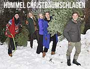 Hummelwiese Charity-Christbaumschlagen am Mondsee bei Salzburg  Foto: (c) BrauerPhotos für Hummelwiese